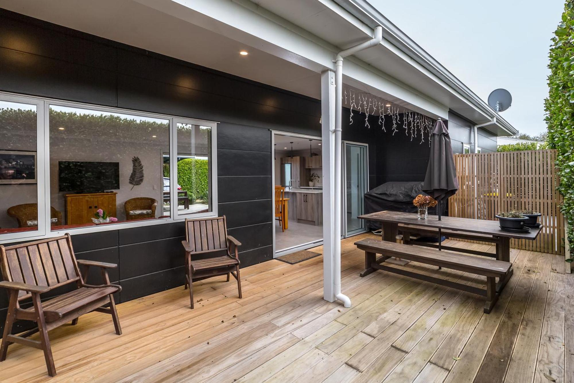 Wine Country Bach Martinborough Exterior foto